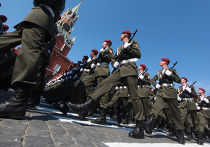 Военный парад, посвященный 65-летию Победы в Великой Отечественной войне Военный парад, посвященный 65-летию Победы в ВОВ