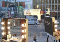 Реклама француской косметики Loreal в Германии Реклама француской косметики Loreal в Германии