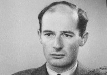 Рауль Валленберг. Фотография из паспорта, сделанная в июне 1944 года Рауль Валленберг. Фотография из паспорта, сделанная в июне 1944 года