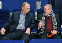Премьер-министр РФ Владимир Путин посмотрел на киностудии "Мосфильм" фильм "Высоцкий" В.Путин посмотрел на киностудии "Мосфильм" фильм "Высоцкий"