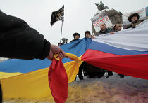 Участники акция «Переяславская Рада вчера - это Таможенный союз сегодня!» в Киеве Участники акция «Переяславская Рада вчера - это Таможенный союз сегодня!» в Киеве