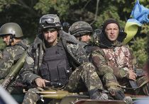 Украинские военные рядом с деревней Шаканка Украинские военные рядом с деревней Шаканка