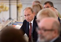 В.Путин провел заседание Совета по развитию гражданского общества Владимир Путин на заседании Совета по развитию гражданского общества