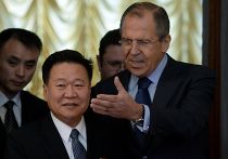 Встреча главы МИД РФ С.Лаврова и члена президиума политбюро ЦК Трудовой партии КНДР Цой Рен Хэ Встреча главы МИД РФ С.Лаврова и члена президиума политбюро ЦК Трудовой партии КНДР Цой Рен Хэ