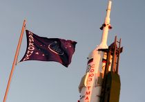 Вывоз космического корабля «Союз ТМА-15М» на старт Вывоз космического корабля «Союз ТМА-15М» на старт
