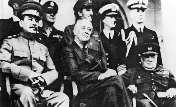 Иосиф Сталин, Франклин Рузвельт и Уинстон Черчиль