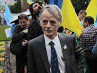 Один из лидеров крымскотатарского народа Мустафа Джемилев Один из лидеров крымскотатарского народа Мустафа Джемилев