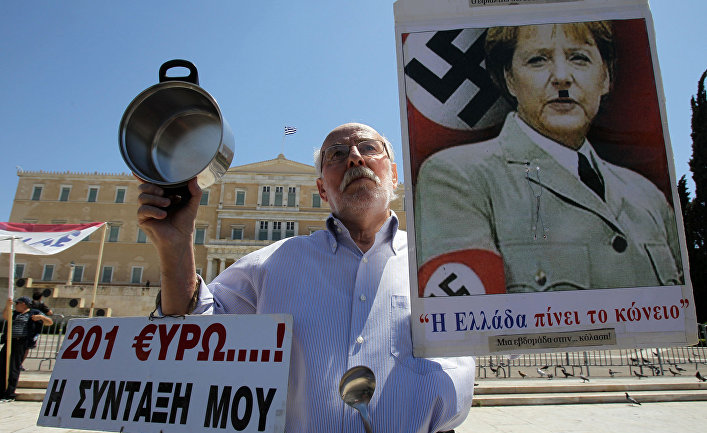 Акция протеста у здания парламента в Афинах