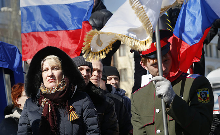 Пророссийский митинг в Донецке, март 2014 года