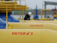 Нитки газопровода на территории введенной в строй после реконструкции газораспределительной станции ОАО "Газпром" Нитки газопровода на территории введенной в строй после реконструкции газораспределительной станции ОАО "Газпром"