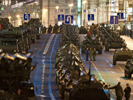 Военная техника на Тверской улице Военная техника на Тверской улице
