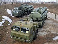 Зенитный ракетный комплекс (ЗРК) "Триумф" С-400 Зенитный ракетный комплекс (ЗРК) "Триумф" С-400