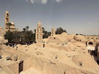 Монастырь преподобного Бишоя в Египте, где похоронен патриарх коптской церкви Шенуда III Монастырь преподобного Бишоя в Египте, где похоронен патриарх коптской церкви Шенуда III