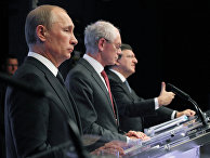 Владимир Путин на саммите Россия-ЕС в Брюсселе. Архив В.Путин на саммите Россия-ЕС в Брюсселе