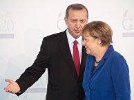 Президент Турции Тайип Эрдоган и Федеральный канцлер Германии Ангела Меркель Президент Турции Тайип Эрдоган и Федеральный канцлер Германии Ангела Меркель