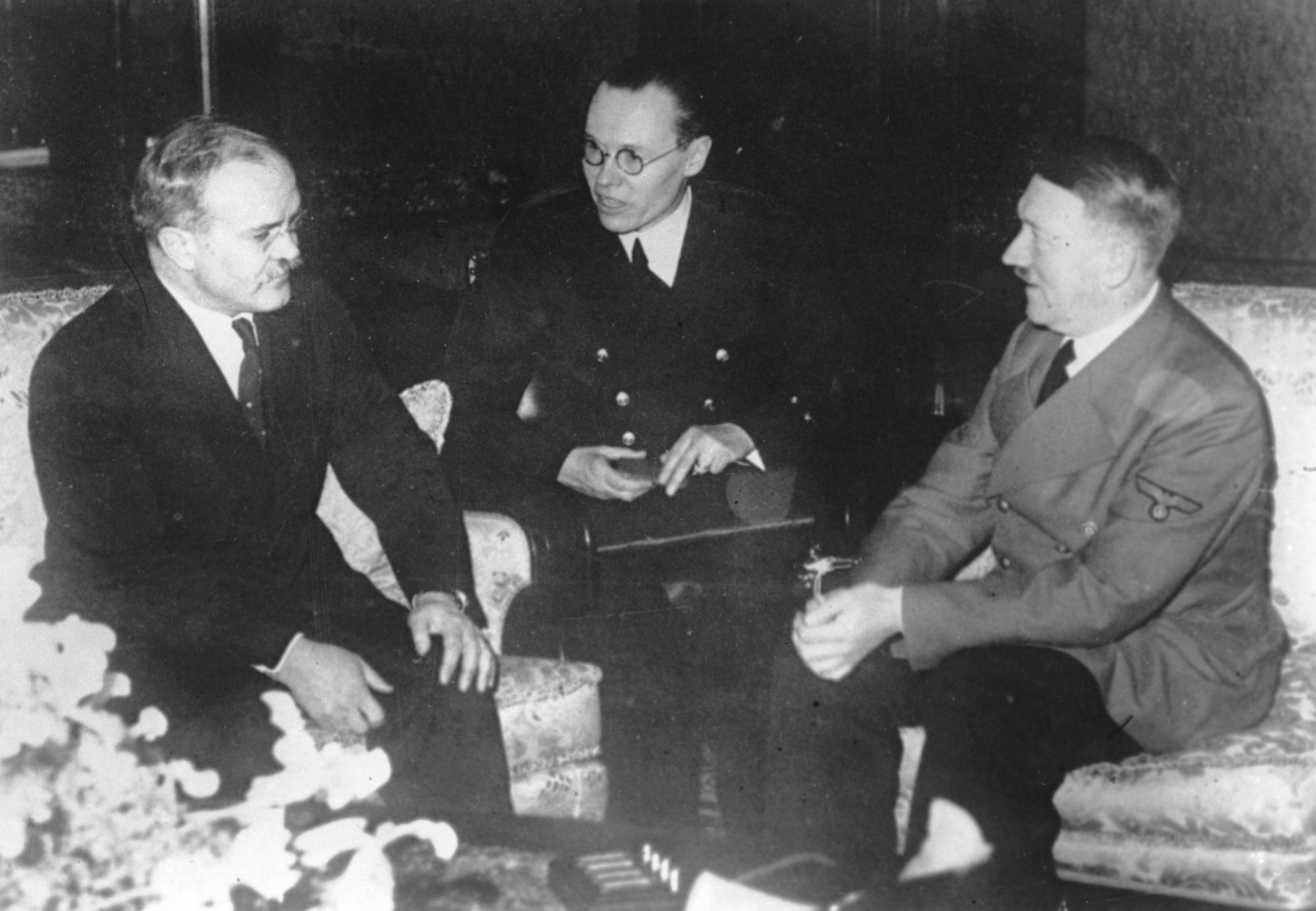 Совет историка Роджера Мурхауса: «Главный урок 1939 года — опасайтесь стран-изгоев!» (Delfi, Литва)