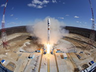 Старт ракеты-носителя «Союз-2.1а» с тремя российскими спутниками «Ломоносов», «Аист-2Д» и SamSat-218 с космодрома «Восточный» Старт ракеты-носителя «Союз-2.1а» с тремя российскими спутниками «Ломоносов», «Аист-2Д» и SamSat-218 с космодрома «Восточный»