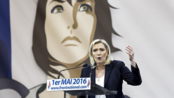 Лидер французской ультраправой партии «Национальный фронт» Марин Ле Пен