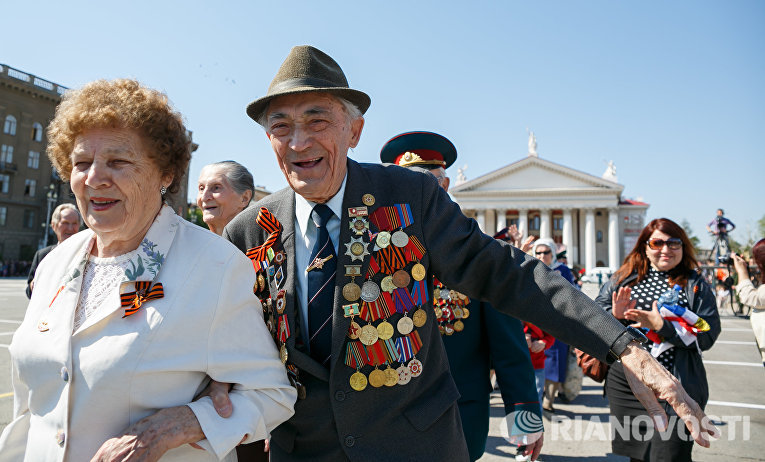 Парад Победы в городах России