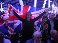 Сторонники Brexit во время акции в Лондоне Сторонники Brexit во время акции в Лондоне