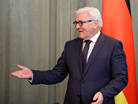 Министр иностранных дел Германии Франк-Вальтер Штайнмайер на пресс-конференции в Москве. 23 марта 2016 Министр иностранных дел Германии Франк-Вальтер Штайнмайер на пресс-конференции в Москве. 23 марта 2016