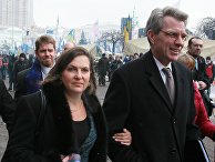 Заместитель госсекретаря США Виктория Нуланд и посол США в Украине Джеффри Пайетта встретились с лидерами украинской оппозиции Заместитель госсекретаря США Виктория Нуланд и посол США в Украине Джеффри Пайетта встретились с лидерами украинской оппозиции