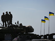 Военная техника на военном аэродроме в Чугуево Харьковской области Военная техника на военном аэродроме в Чугуево Харьковской области