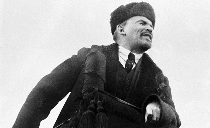 Празднование I-ой годовщины Великой Октябрьской революции