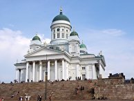 Кафедральный собор на сенатской площади в Хельсинки Кафедральный собор на сенатской площади в Хельсинки