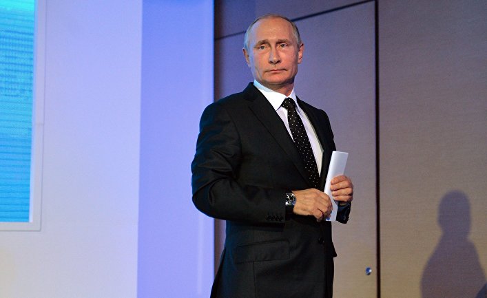 Президент РФ Владимир Путин на инвестиционном форуме ВТБ Капитал «Россия зовет!»