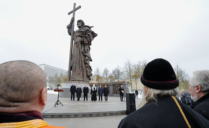 Церемония открытия памятника святому равноапостольному князю Владимиру