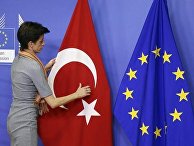 Флаги Турции и ЕС Флаги Турции и ЕС