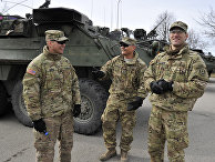 Солдаты армии США в Риге во время военных учений Dragoon Ride в Латвии Солдаты армии США в Риге во время военных учений Dragoon Ride в Латвии