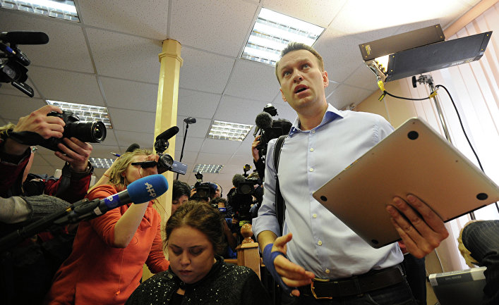 Оппозиционер Алексей Навальный в Ленинском районном суде города Кирова