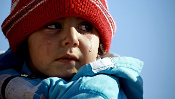 Плачущий ребенок в лагере беженцев «Аль-Хол»