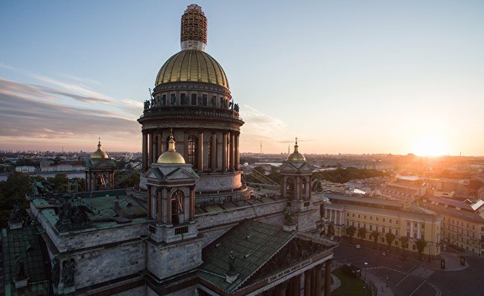 Исаакиевский собор в Санкт-Петербурге Исаакиевский собор в Санкт-Петербурге