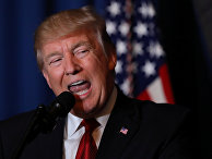 Президент США Дональд Трамп выступает с заявлением о ракетных ударах Президент США Дональд Трамп выступает с заявлением о ракетных ударах