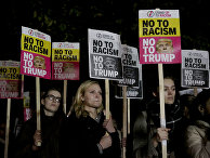 Антирасистская акция протеста против президента США Дональда Трампа Антирасистская акция протеста против президента США Дональда Трампа