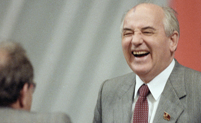Горбачев на XXVIII съезде КПСС Горбачев на XXVIII съезде КПСС
