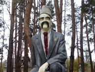 Памятник Ленину превратили в памятник Тарасу Шевченко в Луганской области Памятник Ленину превратили в памятник Тарасу Шевченко в Луганской области