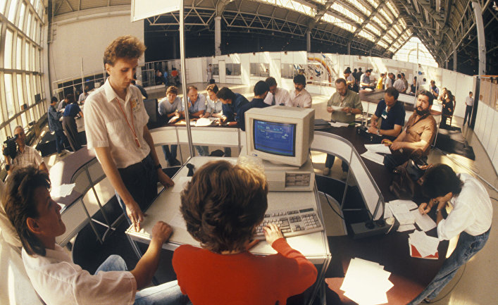 Во время торгов на Московской товарной бирже, 1991 год