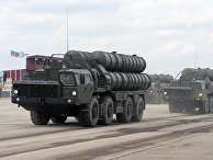 Совместная тренировка пеших парадных расчетов войск Московского гарнизона к военному параду Совместная тренировка пеших парадных расчетов войск Московского гарнизона к военному параду