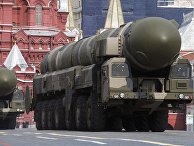 Военный парад в честь 63-й годовщины Победы в Великой Отечественной войне