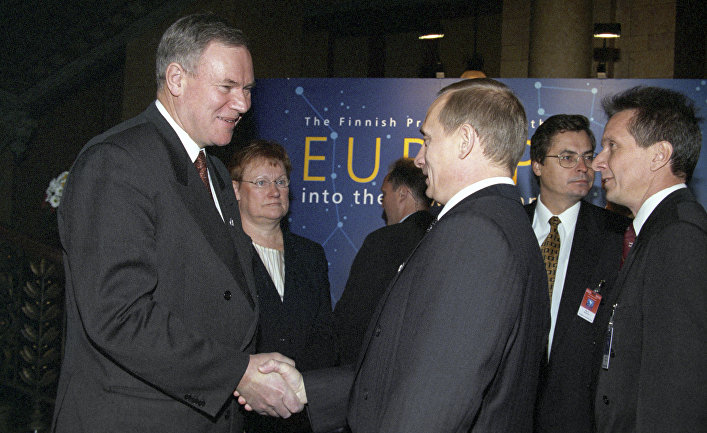 21 октября 1999. Премьер-министр Финляндии Пааво Липпонен встречается с Владимиром Путиным в Хельсинки