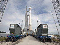 Ракета-носитель Atlas V с американским зондом Mars Atmosphere and Volatile EvolutioN (MAVEN), предназначенным для исследования атмосферы Марса, на стартовой площадке 41 авиабазы ВВС на флоридском мысе Канаверал. Ракета-носитель Atlas V с американским зондом Mars Atmosphere and Volatile EvolutioN (MAVEN), предназначенным для исследования атмосферы Марса, на стартовой площадке 41 авиабазы ВВС на флоридском мысе Канаверал.