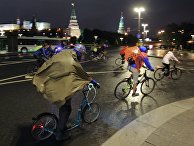 Третий ночной велопарад в Москве Третий ночной велопарад в Москве