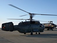 Передача нового вертолета "КА-27М" и самолета "ИЛ-38Н" Ейскому учебному центру Передача нового вертолета "КА-27М" и самолета "ИЛ-38Н" Ейскому учебному центру