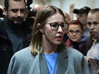 Рассмотрение ходатайства следствия о продлении срока домашнего ареста режиссеру К. Серебренникову Рассмотрение ходатайства следствия о продлении срока домашнего ареста режиссеру К. Серебренникову