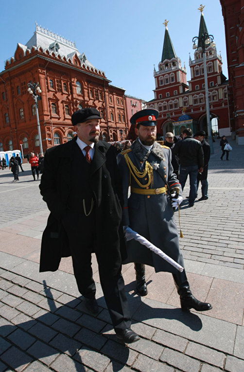 Фото с лениным и сталиным на красной площади