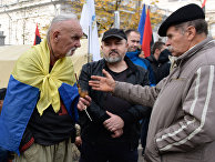Митинг у здания Верховной рады Украины в Киеве Митинг у здания Верховной рады Украины в Киеве